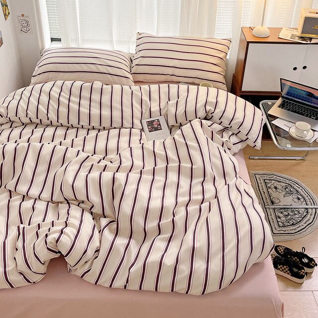 New Korean simple INS blogger style striped wash cotton four-piece set dormitory bed sheet Q quilt cover gift 1.8 bed