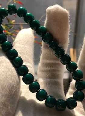 绿色天然9mm解压小酒桶菩提手串