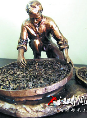 铸铜炒茶叶人物雕塑玻璃纤维户外景观茶文化主题劳动人物落地工艺
