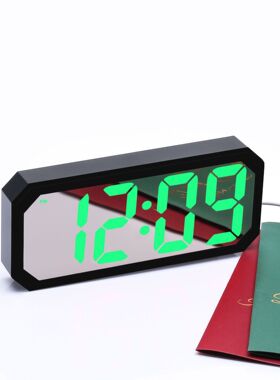 新品创意多功能大屏幕电子钟静音LED镜面闹钟简约床头钟6606