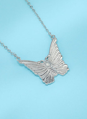 官方店潮款蝴蝶轻奢简约大方设计闪亮色百搭项链礼物闺蜜女朋友