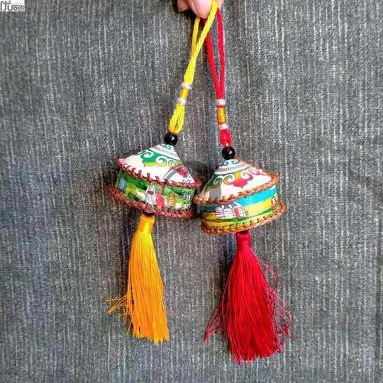 Mongolian yurt-shaped car hanging Inner Mongolia handicraft hanging small pendant Mongolian characteristic car interior decoration supplies