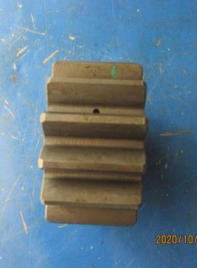 供应徐工3吨装载机原厂配件860115589轮边行星轮321F(备件)