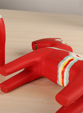 承颜红色达拉木马桌面小摆件家居饰品客厅酒柜装饰品儿童房工艺品