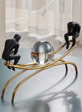 新款直销欧式思考者水晶球摆件书桌酒柜装饰现代创意样板房金属树