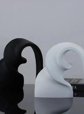 简约现代蓝色几何扭转不规则摆件电视柜样板房售楼处软装饰品