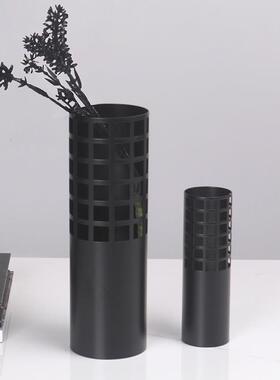 极VKA简处现代黑色金属空艺镂术花器样板间售楼客厅玄瓶关花饰品