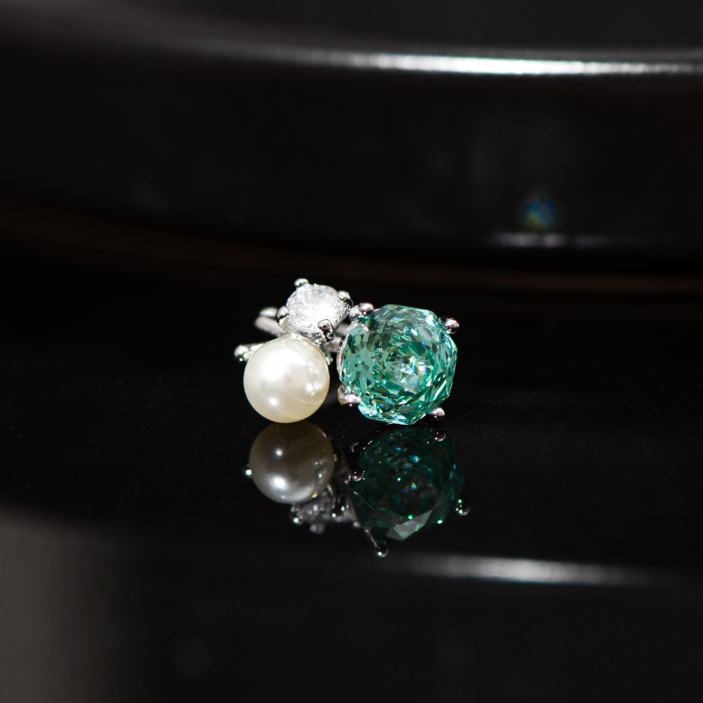 爆闪帕拉伊巴绿色八边千禧玫瑰切耳环女无耳洞耳环耳夹耳骨耳蜗夹,淘宝优惠券,粉丝福利购,淘宝优惠卷