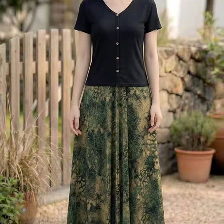2026年夏季妈妈洋气半身裙中老年女中长薄款大摆裙气质冰丝跳舞裙
