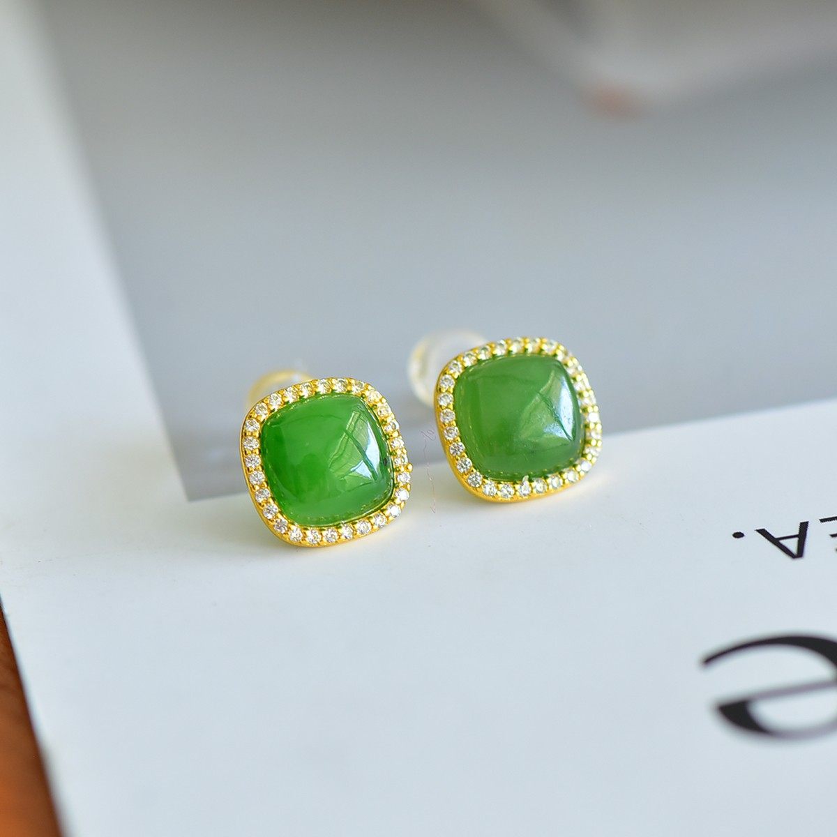 s925银镶和田玉方形鼓面耳钉,淘宝优惠券,粉丝福利购,淘宝优惠卷