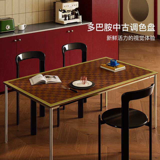 Fant's afternoon Berlin dining table mat