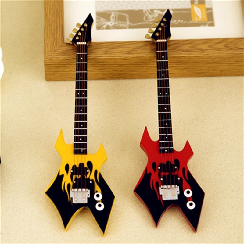 电贝司电吉他电贝斯m乐器模型摆件配娃娃兵人用送男女朋友七夕礼,淘宝优惠券,粉丝福利购,淘宝优惠卷