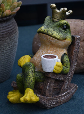 可爱青蛙摆件创意庭院装饰布置可爱仿真动物雕塑户外阳台花园造景