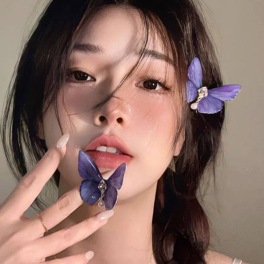 Súper hada retro azul hielo mariposa flequillo clips laterales para el cabello exquisitos accesorios para el cabello de alta gama diadema clips para el cabello clips laterales de hadas púrpuras