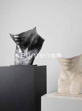 由现代风艺术抽象脸人雕塑家南摆居NPH件玄关销售楼客厅陈列软装