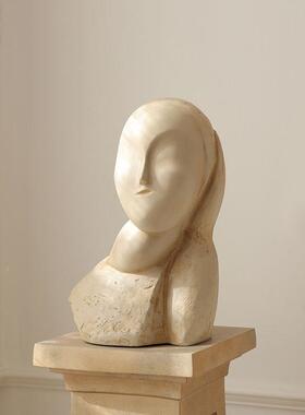 侘寂风小女孩像板摆氛件头样间书房客厅艺术复古围感AEH家居装饰