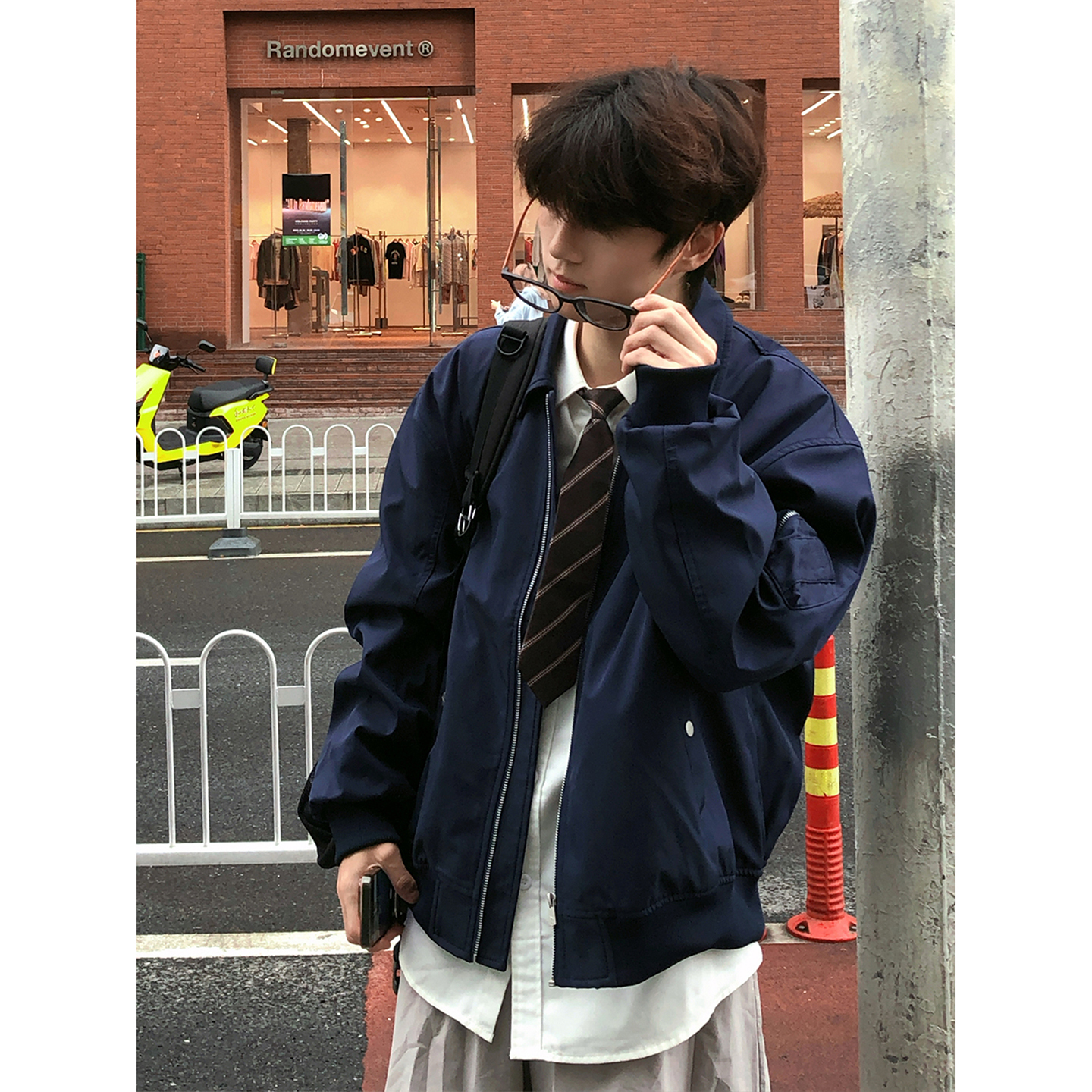 藏青色ma1飞行员夹克男款秋季美式翻领短款外套高级感痞帅棒球服 - 图1