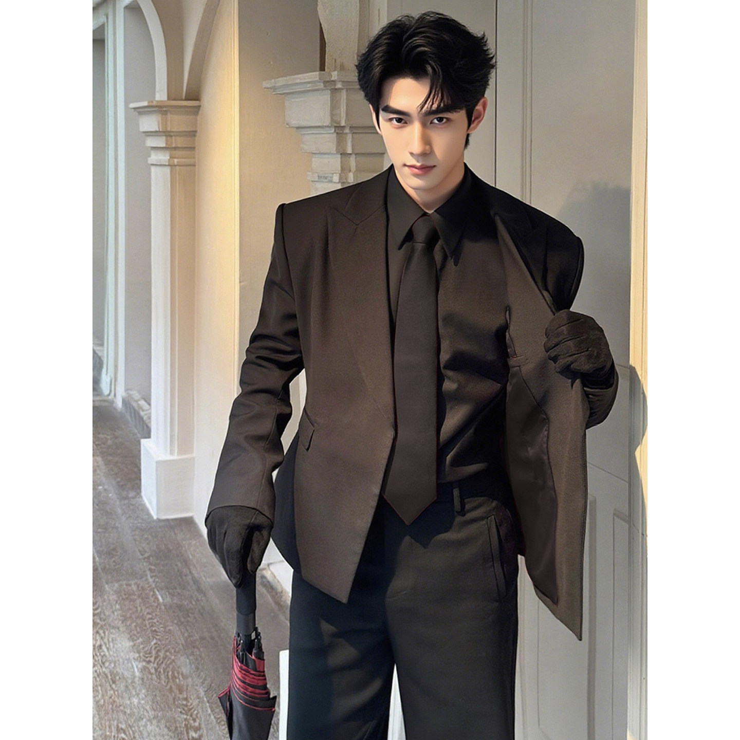 黑色韩版那不勒斯dk西装套装男高级感廓形垫肩礼服枪驳领休闲西服,淘宝优惠券,粉丝福利购,淘宝优惠卷