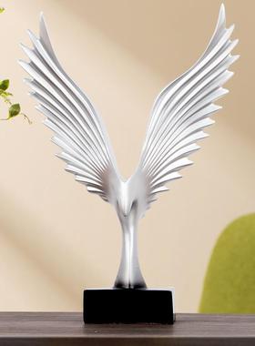 办公室摆件大鹏展翅老鹰客厅电视柜酒柜桌面装饰品创意家居工艺礼