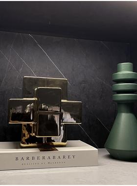 样板间家居软装饰品摆件彷真花沙漏创意陶瓷工艺品酒柜组合ZH3541