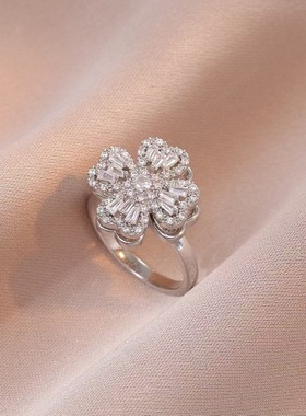 戒指女网红幸运草韩版气质镶钻可转动旋转时尚食指戒开口可调节