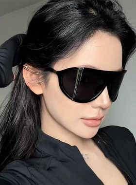 2025新款辣妹大框墨镜女潮高级感ins风拍照明星同款太阳眼镜外贸