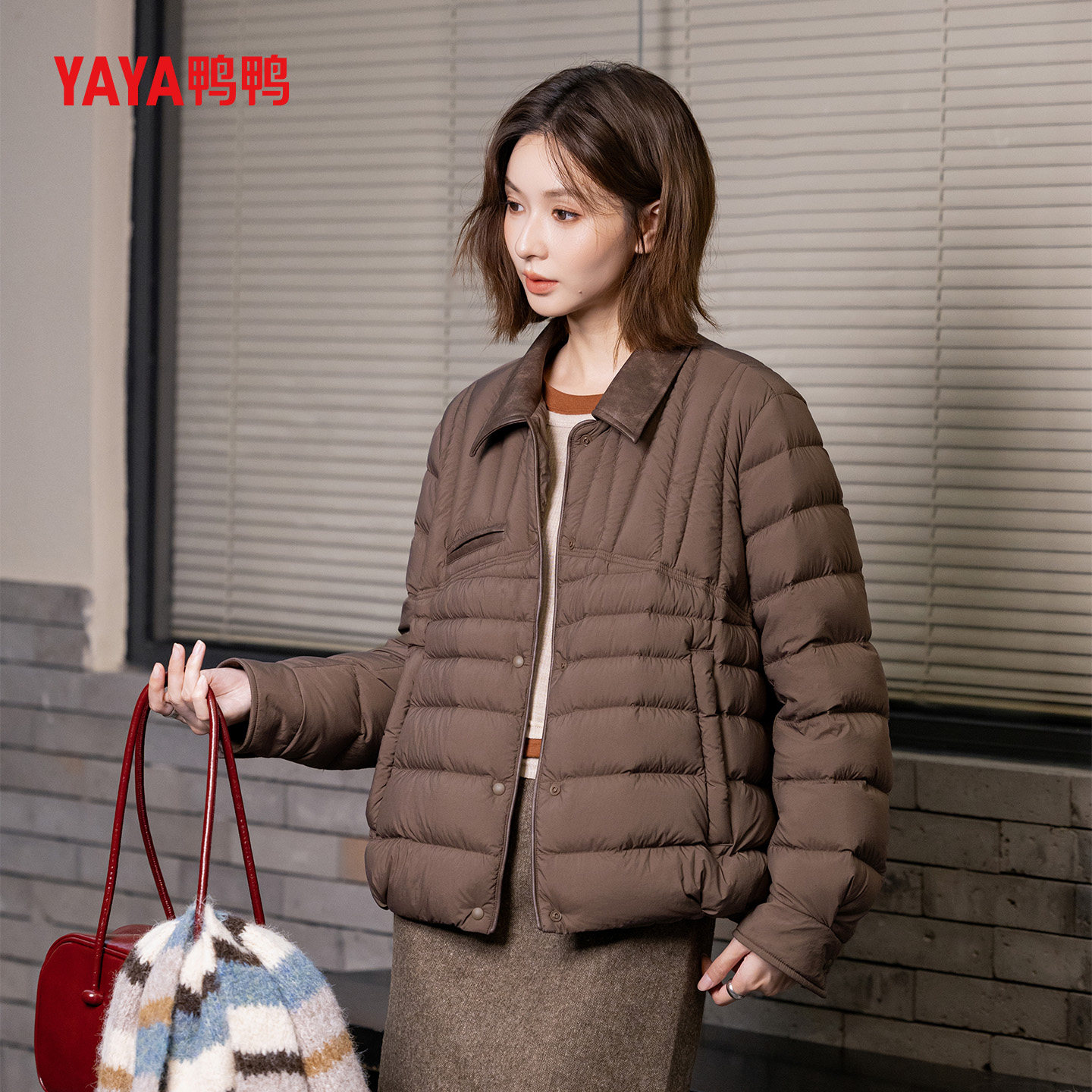 YAYA鸭鸭2025年新款潮流排骨羽绒服秋冬休闲短款女士百搭保暖外套,淘宝优惠券,粉丝福利购,淘宝优惠卷