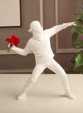 班克西仍花摆件抽象艺术品雕塑人物摆件客厅书房家居装饰品工艺品