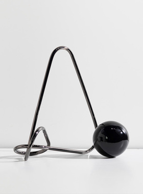 快速发货装饰推荐三角形线条摆件家居客I厅极简曲线金属样板间软