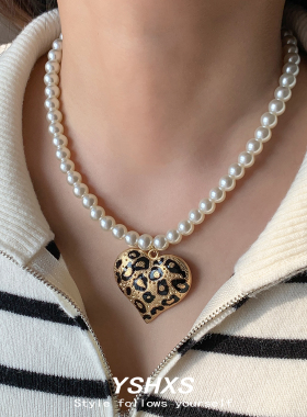 豹纹爱心吊坠个性时尚珍珠项链