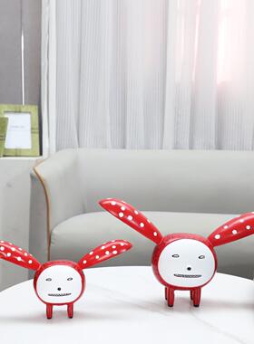 欧式轻奢波点红色大耳朵卡通滑稽小怪树脂摆件儿童房玄关家居饰品