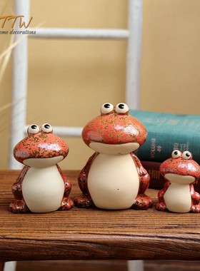 三只青蛙小摆件家居装饰品创意可爱桌面L客厅儿童房庭院陶瓷摆设