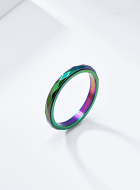 冷淡中性风菱面旋转解压钛钢戒指