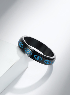 亚马逊荷鲁斯之不锈钢旋转戒指环