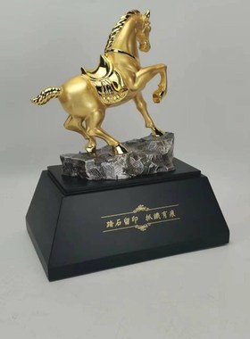 速发踏石马摆件金色黑色大号小号