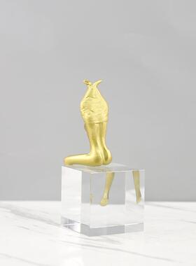 欧式轻奢抽象几何金属人物雕塑艺术摆件客厅卧室电视柜家居装饰品