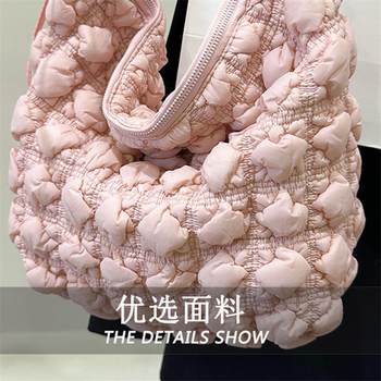 2024 ໃຫມ່ຂະຫນາດໃຫຍ່ Cloud Bag L Size Pleated Bubble Bag Women Korean Style Casual Ladies One Shoulder Crossbody Dumpling Bag