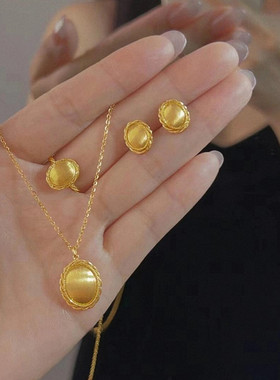 古法金色丝绸金纽扣戒指