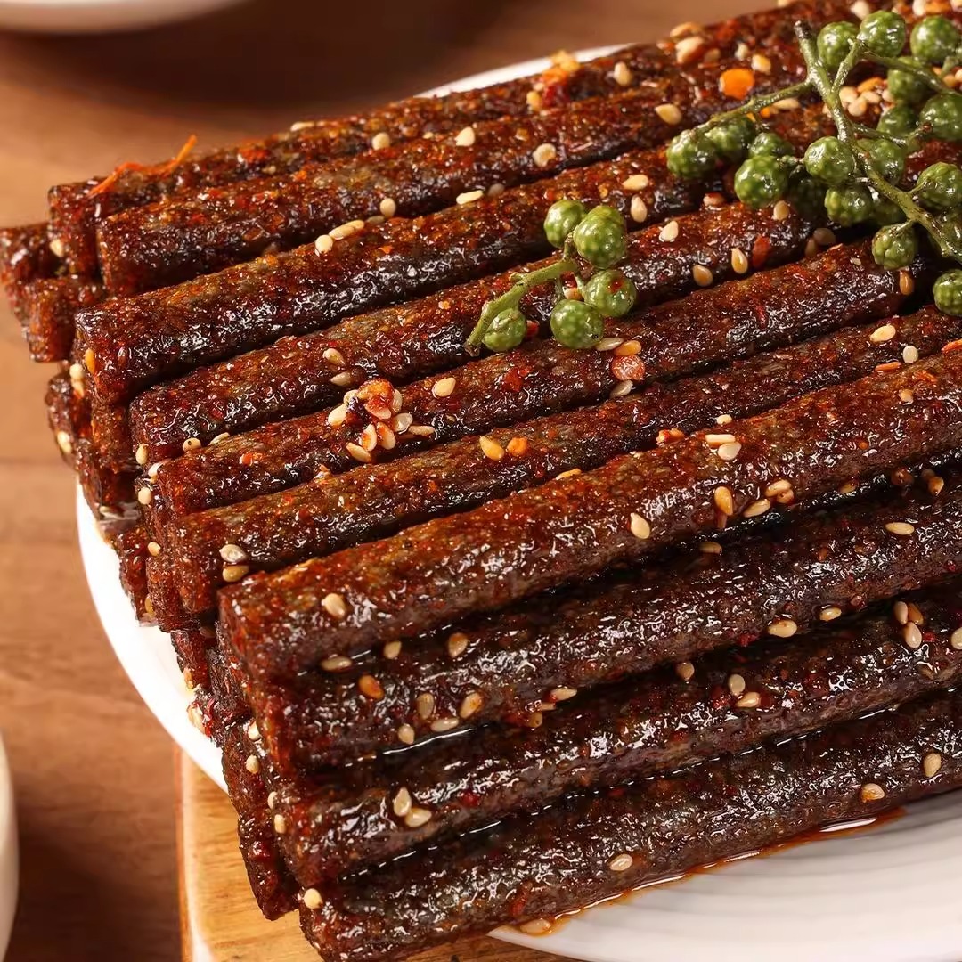 【藤椒辣条组合】馋外婆麻辣条辣片小吃解馋零食包爆款年货16