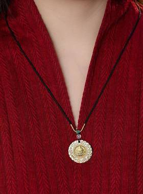 复古黄铜镀金黄财神描金吉言吊坠圆牌挂坠国风项链时尚个性挂物件