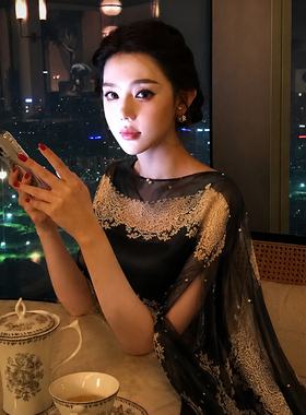 轻奢感黑色雪纺印花丝巾披肩女
