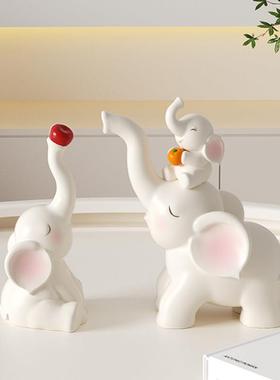 一家三口大象摆件高级感亲子象客厅电视酒柜新房子乔迁礼物装饰品