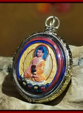 西藏彩绘擦擦佛像嘎乌盒吊坠本命佛释迦摩尼随身唐卡小佛像佛