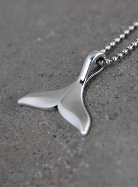 网红-925银简单文艺银饰项坠女款气质设计海豚尾颈饰银吊坠