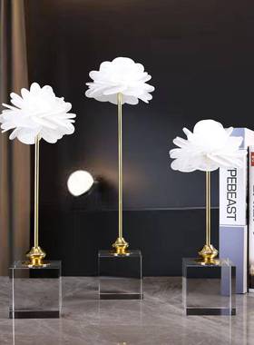 轻奢简约白色水晶花透明水晶底座摆件家居卧室客厅软装家居装饰品