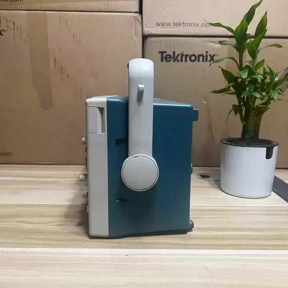 泰克TDS3014B数字荧光示波器 100MHZ 四通道 采样速率1.25GS/s - 图1
