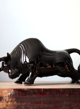 陶瓷牛黄牛斗牛摆件家居办公室工艺品商务礼品