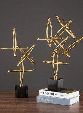 抽象软装高级感摆件轻奢金属几何摆件玄关柜样板房酒店.会所装饰