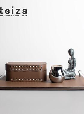 Oteiza现代皮革置物盒首饰盒香薰金属人物实木纸巾盒样板间装饰品