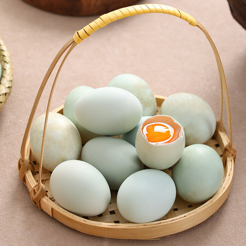 燕归谷新鲜生鸭蛋正宗青皮鸭蛋农家鸭蛋现捡鲜鸭蛋整箱包邮 - 图1